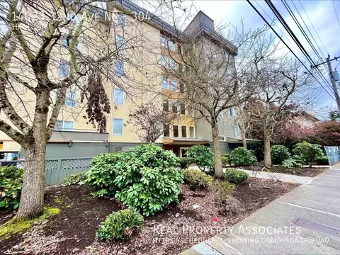 14023 32nd Ave NE #304, Seattle, WA 98125