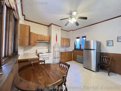 52 Wallace St #1, Somerville, MA 02144
