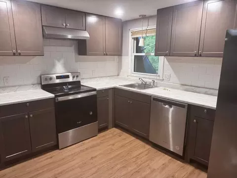 79 Summer St #1ST, Foxborough, MA 02035