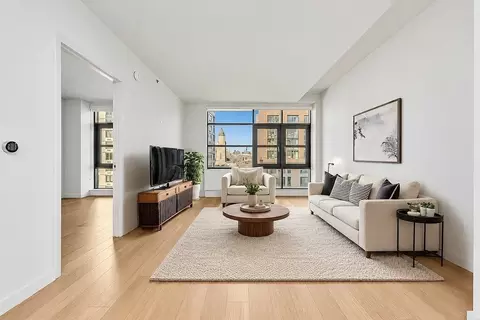 171 Suffolk St #8F, New York, NY 10002