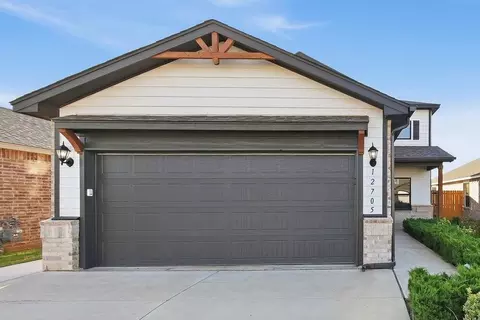 12705 Carrara Ln, Yukon, OK 73099