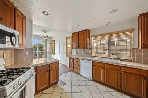 5321 Davidson Dr, Oxnard, CA 93033 photo 13