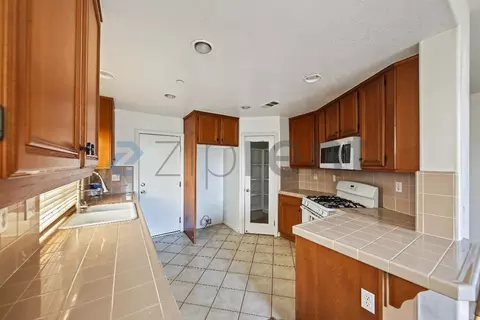 5321 Davidson Dr, Oxnard, CA 93033 photo 11
