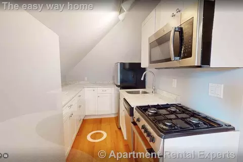 38 Berkeley St #6, Somerville, MA 02143