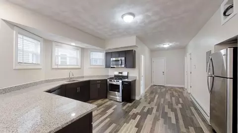 120 Oakland Ave #120-1, Providence, RI 02908