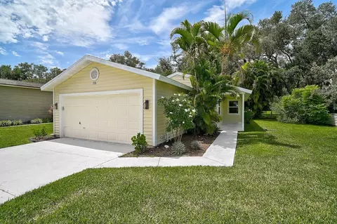 358 Bearded Oaks Cir, Sarasota, FL 34232