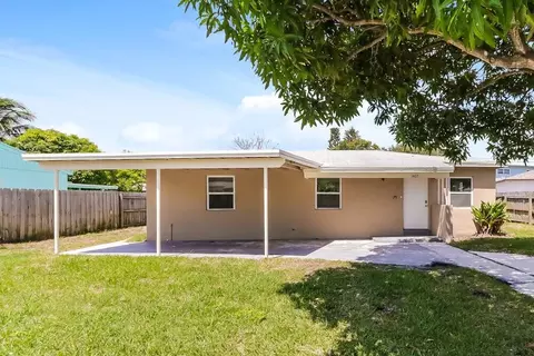 1407 S E St, Lake Worth, FL 33460