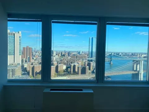 200 Water St #1006, New York, NY 10268