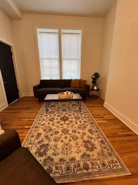 106 E Broad St #2, Burlington, NJ 08016