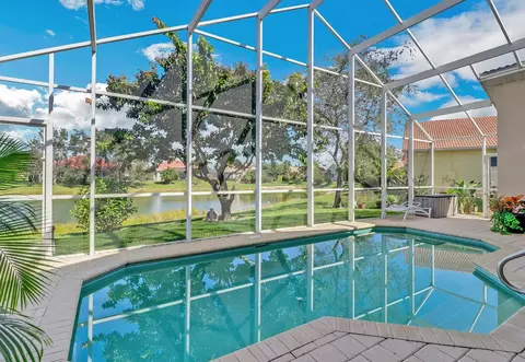 1059 Jardin Dr, Naples, FL 34104