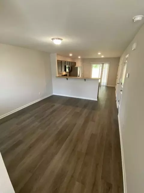 2093 Wiggins Village Dr, Youngsville, NC 27596