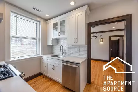 6411 N Talman Ave #301, Chicago, IL 60645