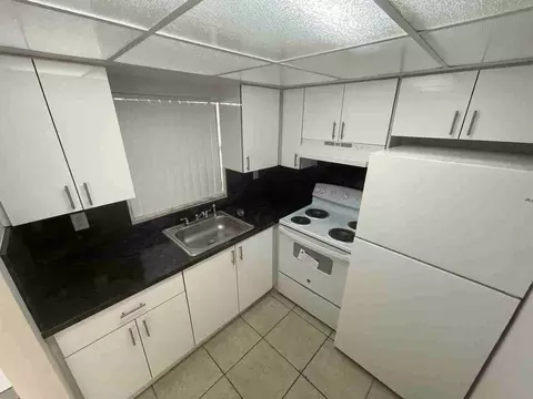 11625 Canal Dr, North Miami, FL 33181
