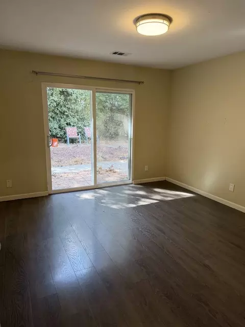5144 Glide Dr #NA, Davis, CA 95618