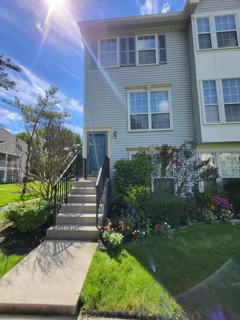 89 Chambord Ct #89, Trenton, NJ 08619