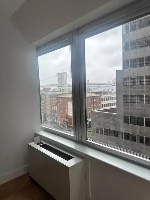 200 Water St #515, New York, NY 10038