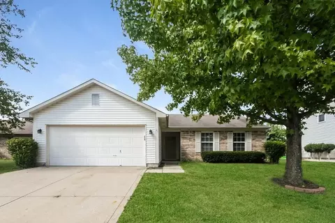 6020 Riversport Ct, Indianapolis, IN 46221
