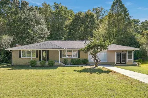 608 Rountree Rd, Riverdale, GA 30274