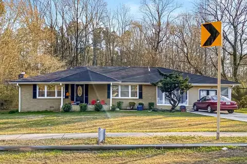 608 Rountree Rd, Riverdale, GA 30274