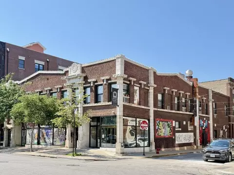1136 W Wilson Ave #209, Chicago, IL 60640