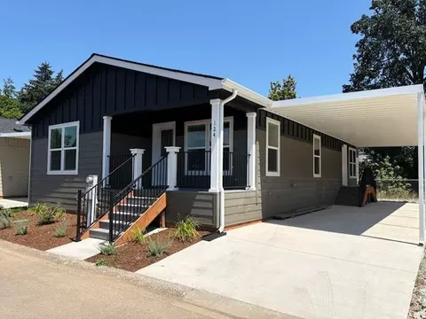 13640 SE Highway 212 #124, Clackamas, OR 97015
