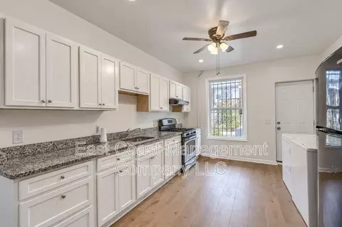 2620 E Preston St, Baltimore, MD 21213 photo 6