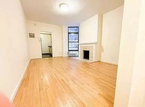 Undisclosed, New York, NY 10028