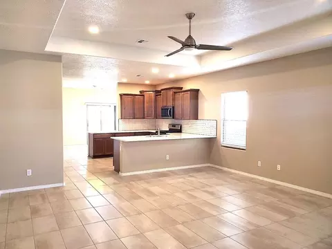 1711 Camino Rustica SW, Los Lunas, NM 87031
