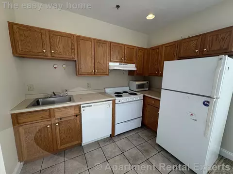 15 Pearl St #6, Cambridge, MA 02139