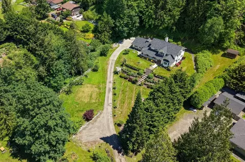 24810 Big Valley Rd NE, Poulsbo, WA 98370