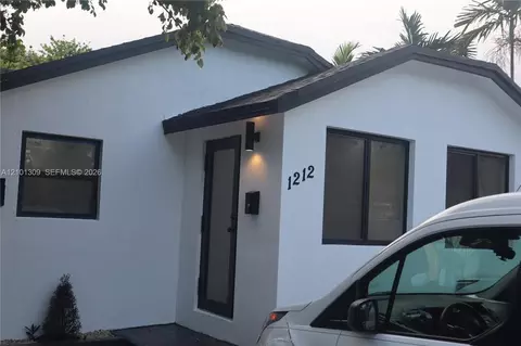 1212 N 22nd Ave, Hollywood, FL 33020