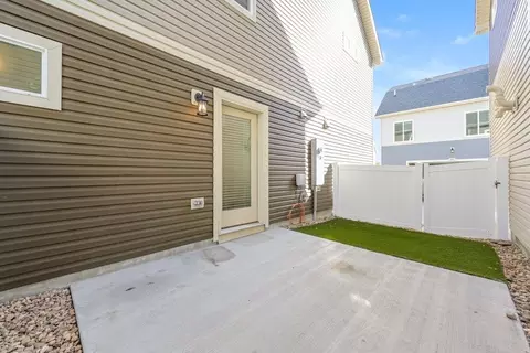 18569 E 47th Ave, Denver, CO 80249 photo 18