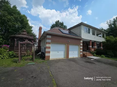 12 Orchard Ln, Bordentown, NJ 08505