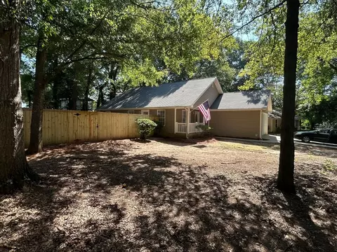110 Northside Dr, Athens, GA 30601