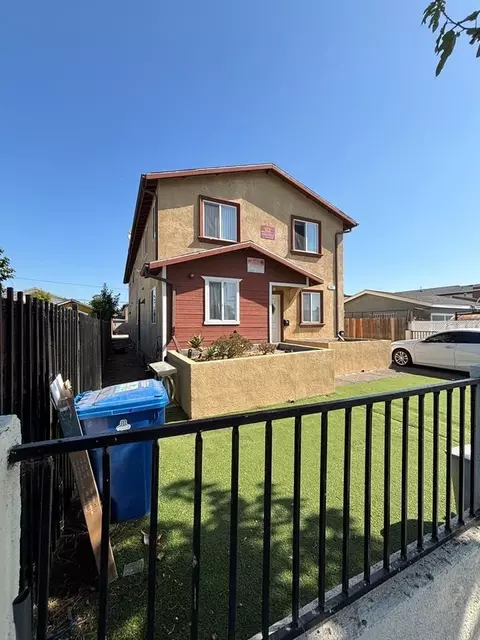 141 E 110th St, Los Angeles, CA 90061