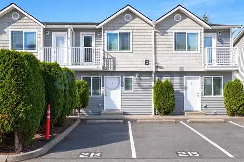 3322 148th St SW #B2, Lynnwood, WA 98087