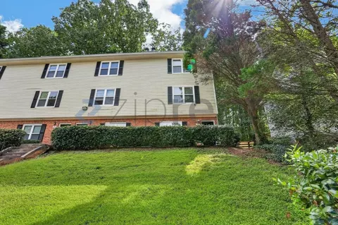 3102 Destin Cir #08, Snellville, GA 30078