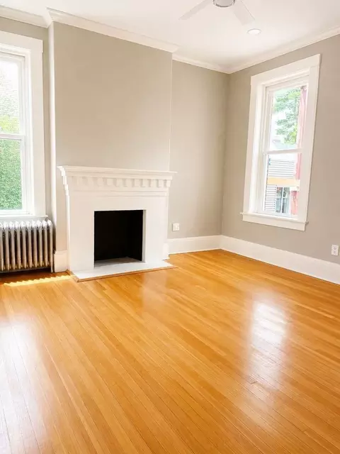 69 S Pleasant St #303, Amherst, MA 01002