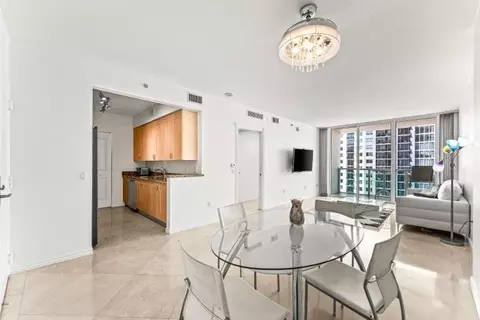 350 SE 2nd St #2480, Fort Lauderdale, FL 33301