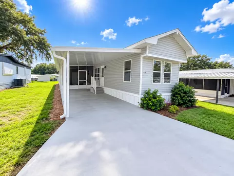 138 Oakhill View Dr #73, Valrico, FL 33594