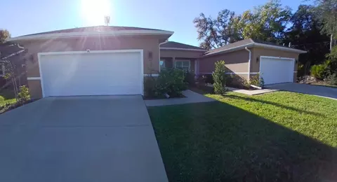 5 Columbia Ln #AB, Palm Coast, FL 32137
