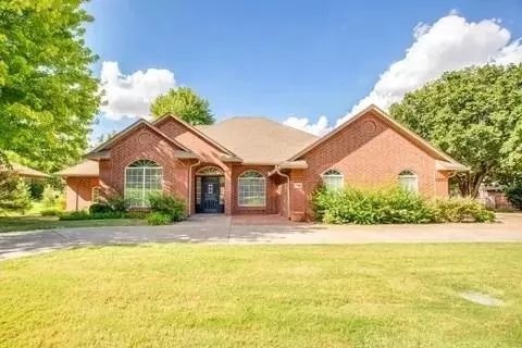 3206 Whippoorwill Ln #NA, Enid, OK 73703