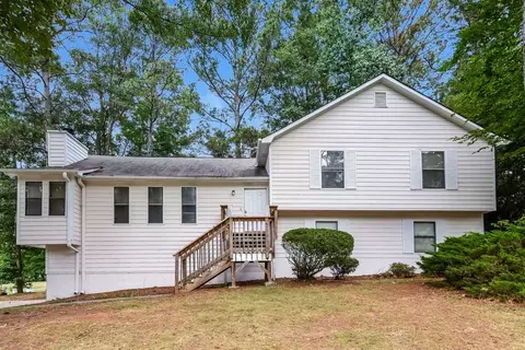 5380 Springbrook Dr, Powder Springs, GA 30127