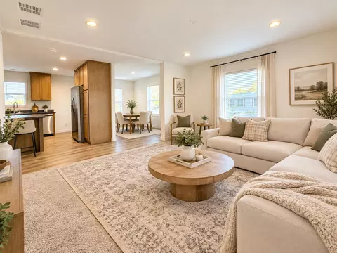 133 Broadmore Ave NE #133B, Four Corners, OR 97301