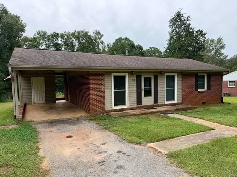 123 Donellie Ln, Central, SC 29630