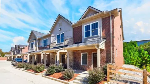 407 Peyton Pl #407, White Bluff, TN 37187