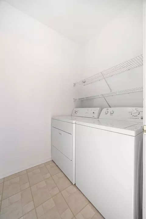 1333 New Haven Dr #1333, Cary, IL 60013