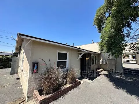 936 W Foothill Blvd #2, Azusa, CA 91702