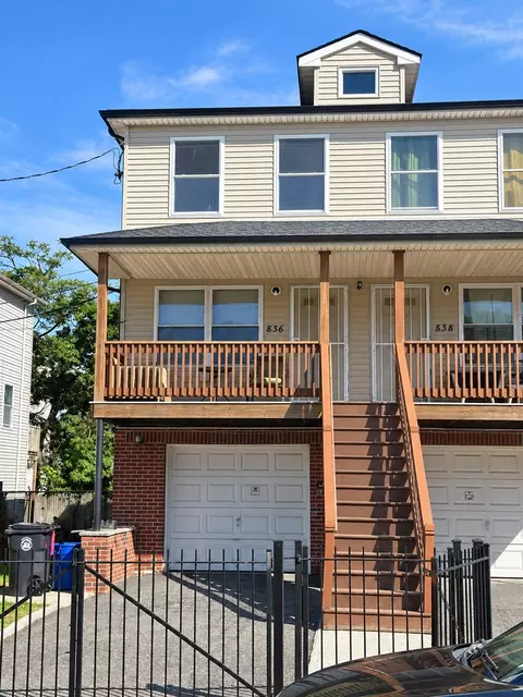 836 Hunterdon St #NA, Newark, NJ 07112