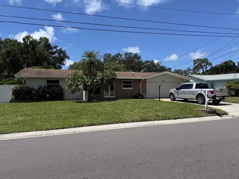 5954 Hillside St #NA, Seminole, FL 33772